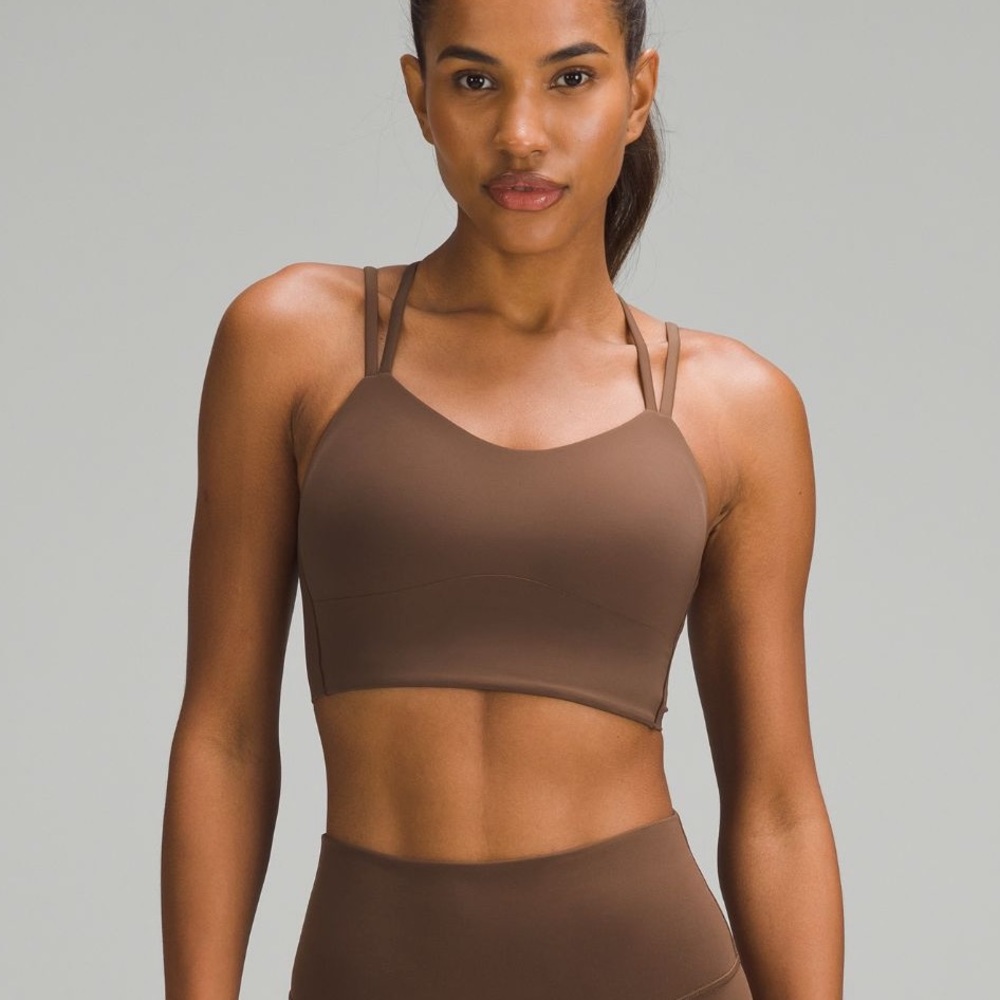 Lululemon like a cloud longline bra! B/C Cup